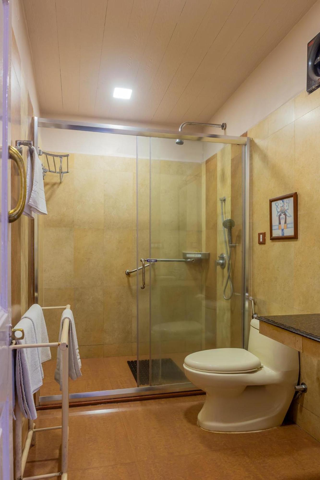 Il Palazzo Villas Panchgani Εξωτερικό φωτογραφία